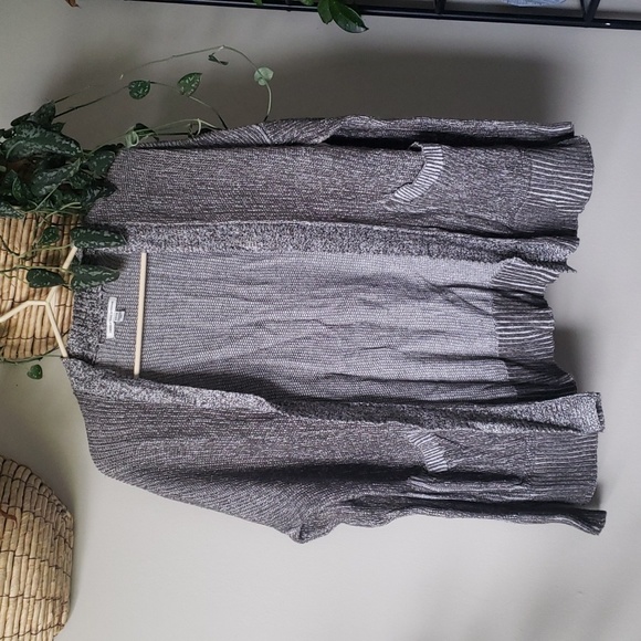 American eagle grey/green cardigan - Picture 1 of 4